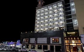 Hotel Lotus Paradise